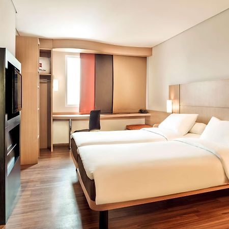 Ibis Gading Серпонг Экстерьер фото